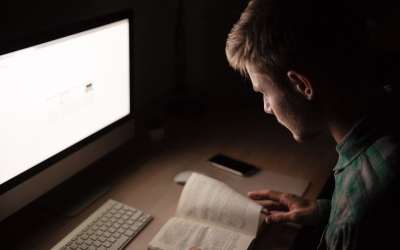 How to Blog Your Book